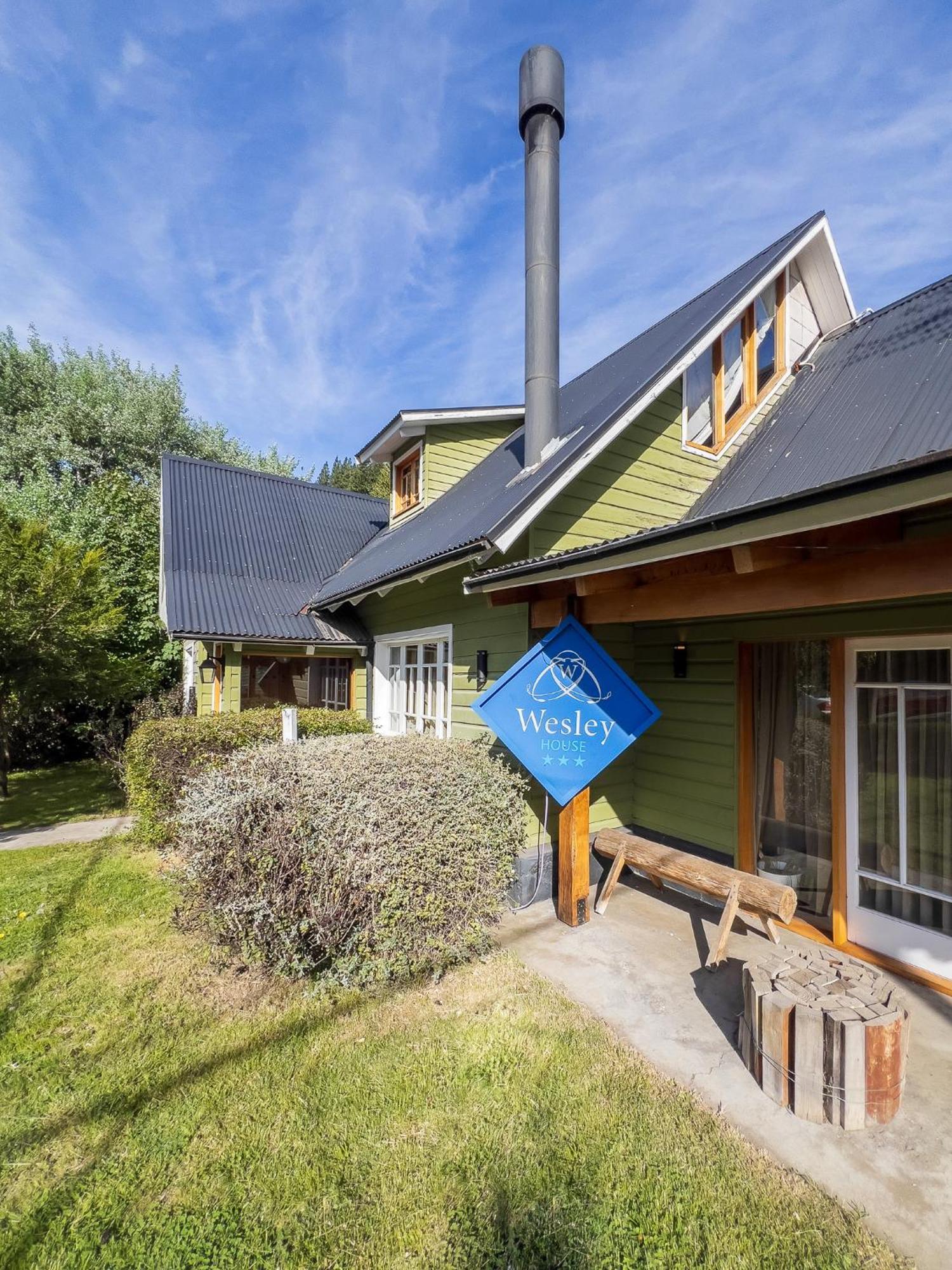 Wesley House Hosteria Boutique San Martín de los Andes Exterior foto